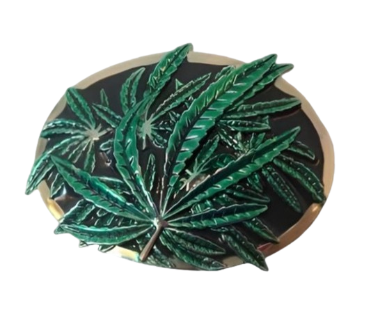 Round buckle with green flower relief